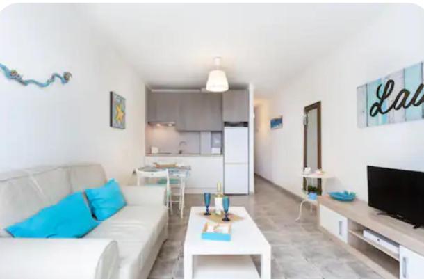 Pino'S Vivienda Vacacional Costa Del Silencio Kültér fotó
