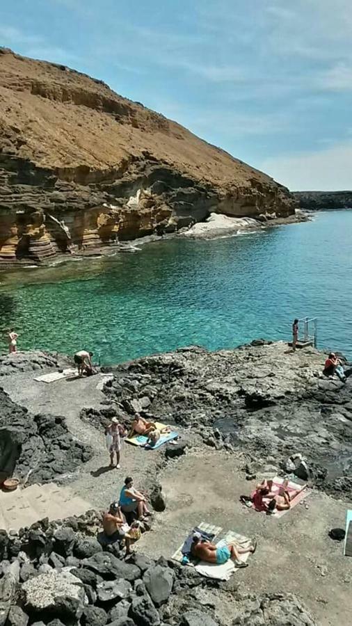 Pino'S Vivienda Vacacional Costa Del Silencio Kültér fotó